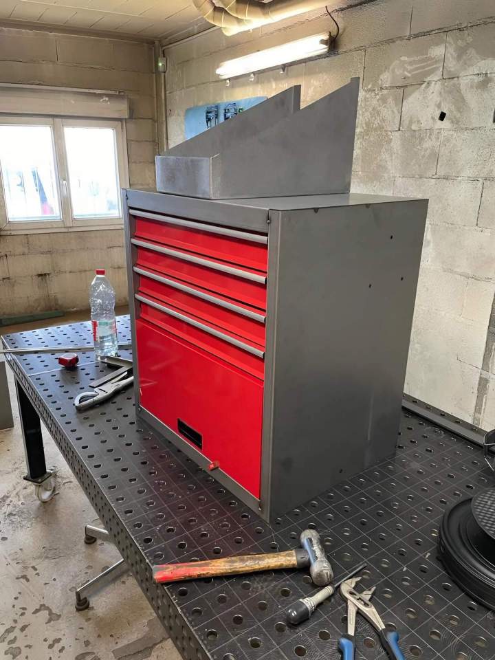 Armoire à outils métallique Sainte-Geneviève-des-Bois