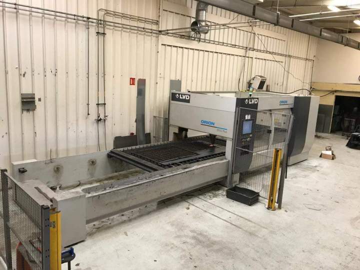 Machine découpe laser LVD Sainte-Geneviève-des-Bois