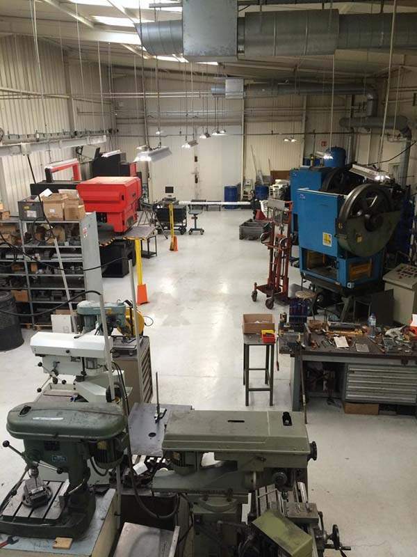 Machine de pliage de tôles Sainte-Geneviève-des-Bois