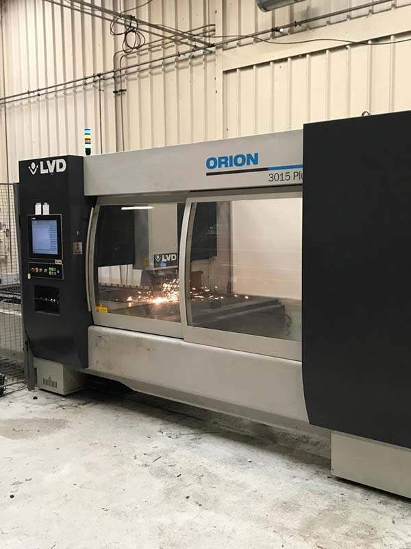 Machine découpe métal au laser Sainte-Geneviève-des-Bois