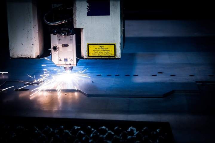Découpe laser, Saclay